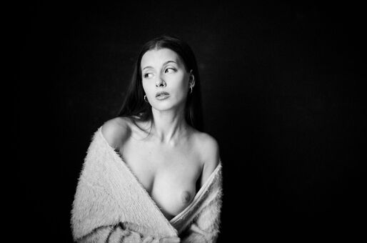 Similunea Fotografii Nud Scurse OnlyFans 2