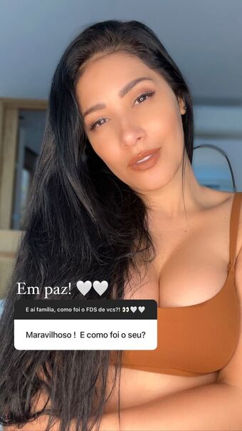 Simone E Simaria