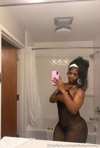 sinfulsymone2 Fotografii Nud Scurse OnlyFans 2