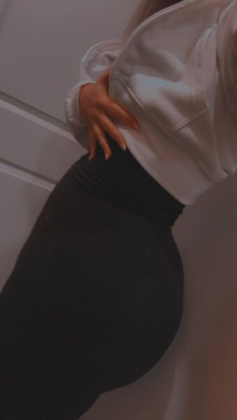 sixe Fotografii Nud Scurse OnlyFans 3