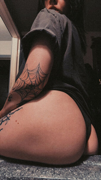 smokewitch13 Fotografii Nud Scurse OnlyFans 21