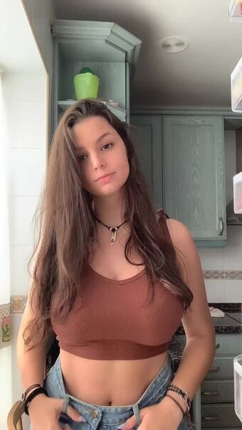 Sofia C Fotografii Nud Scurse OnlyFans 19