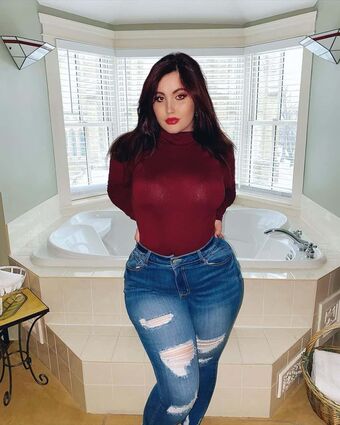 Sofia MacBeth Fotografii Nud Scurse OnlyFans 8