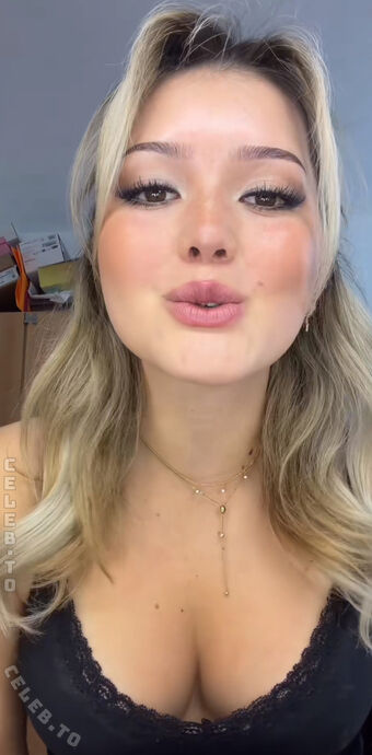 Sofia Stark Fotografii Nud Scurse OnlyFans 54