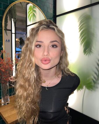 Sofia_surferss Fotografii Nud Scurse OnlyFans 9