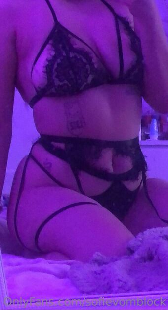 sofievomblock Fotografii Nud Scurse OnlyFans 10