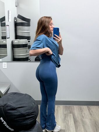 Softsupplesad Fotografii Nud Scurse OnlyFans 6