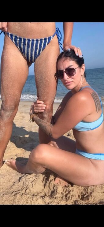 Sonya Deville