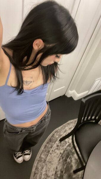 Sorahra Fotografii Nud Scurse OnlyFans 5