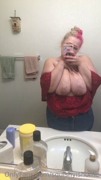 squishyishome Fotografii Nud Scurse OnlyFans 34
