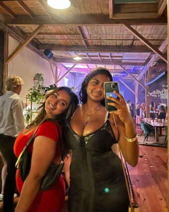 Sriya Fotografii Nud Scurse OnlyFans 52