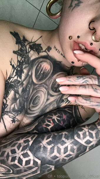st.hell Fotografii Nud Scurse OnlyFans 40