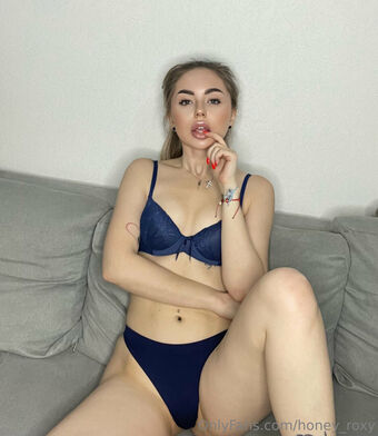 star_roxy Fotografii Nud Scurse OnlyFans 12