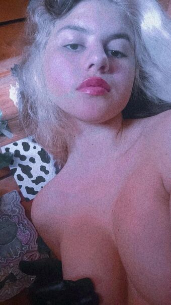StrangeRabbit Fotografii Nud Scurse OnlyFans 8
