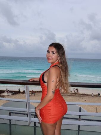 Streamer Tuga Fotografii Nud Scurse OnlyFans 8