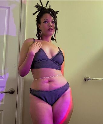 Summerdru Fotografii Nud Scurse OnlyFans 9