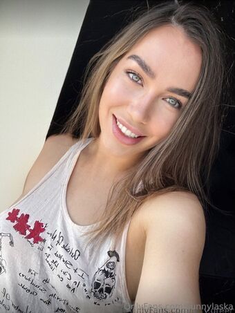 sunnylaska Fotografii Nud Scurse OnlyFans 9
