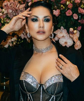 Sunnyleone Fotografii Nud Scurse OnlyFans 17