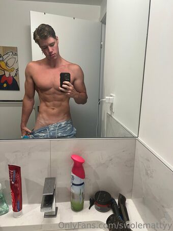 swolemattyy Fotografii Nud Scurse OnlyFans 22