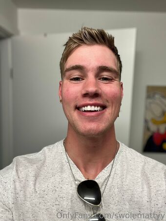 swolemattyy Fotografii Nud Scurse OnlyFans 32