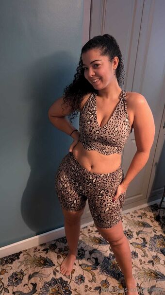 ta-dah Fotografii Nud Scurse OnlyFans 10