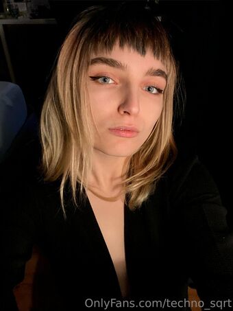 techno_sqrt Fotografii Nud Scurse OnlyFans 17