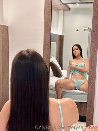 Tefy Sanchez Fotografii Nud Scurse OnlyFans 47