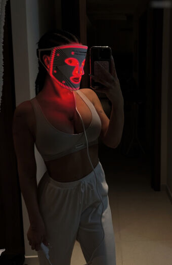Teodora Fotografii Nud Scurse OnlyFans 44