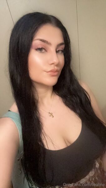 teoline Fotografii Nud Scurse OnlyFans 2