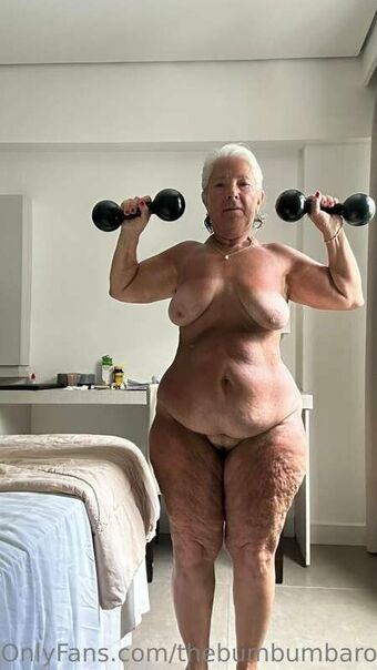 thebumbumbaroness Fotografii Nud Scurse OnlyFans 32