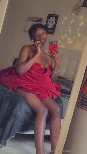 thegiascott Fotografii Nud Scurse OnlyFans 12