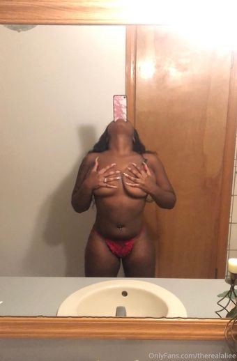 therealaliee