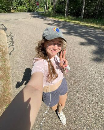 TheYellowButton Fotografii Nud Scurse OnlyFans 2