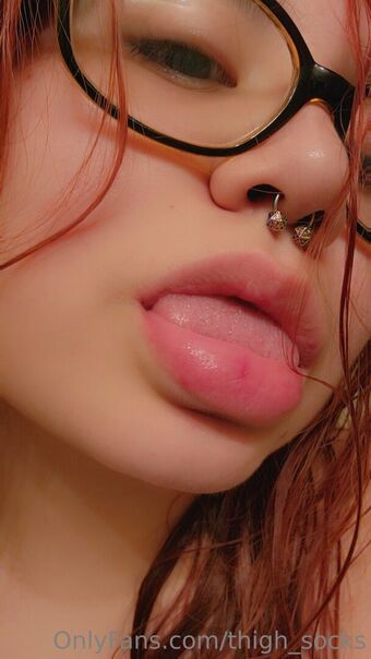 thigh_socks Fotografii Nud Scurse OnlyFans 37