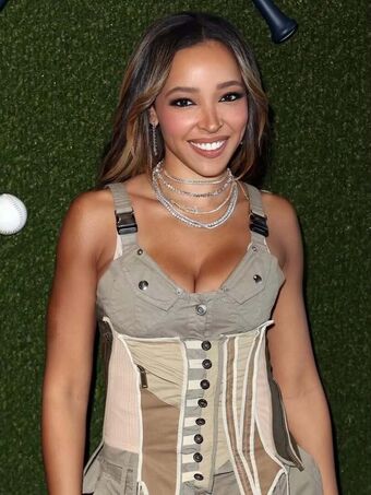 Tinashe Fotografii Nud Scurse OnlyFans 296