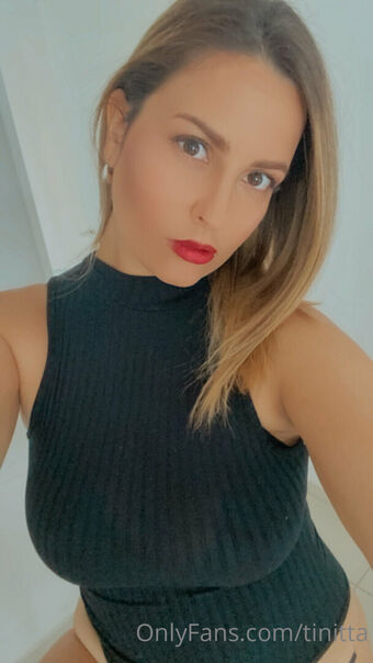 tinitta Fotografii Nud Scurse OnlyFans 24