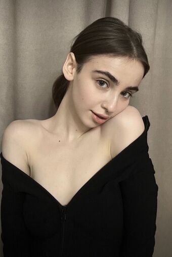 Tinycake Fotografii Nud Scurse OnlyFans 2