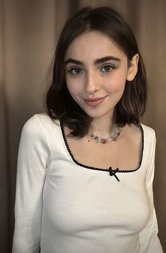 Tinycake Fotografii Nud Scurse OnlyFans 9