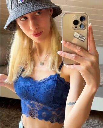 tinycoleselina