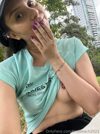 tinypeach2021 Fotografii Nud Scurse OnlyFans 15