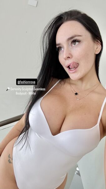 trinityjanex Fotografii Nud Scurse OnlyFans 57