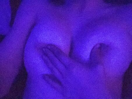 Trixbleu Fotografii Nud Scurse OnlyFans 13