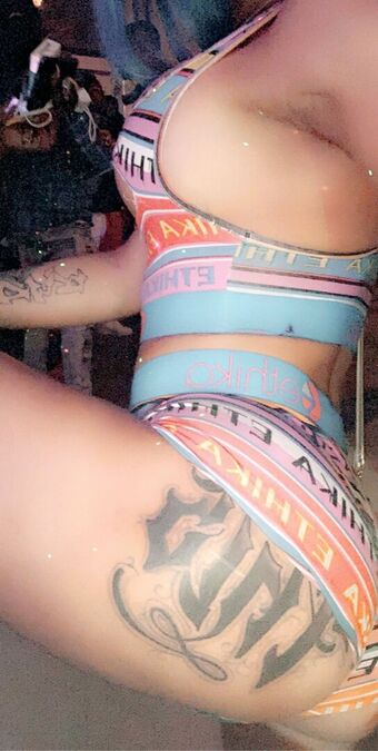 Ts Bubbles Fotografii Nud Scurse OnlyFans 6