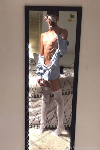 twinku Fotografii Nud Scurse OnlyFans 51