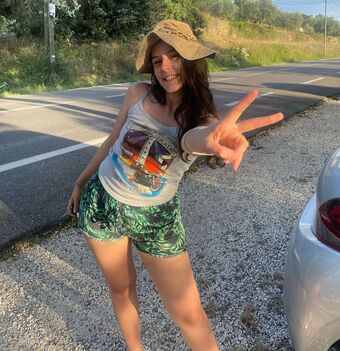 Ultia Fotografii Nud Scurse OnlyFans 15