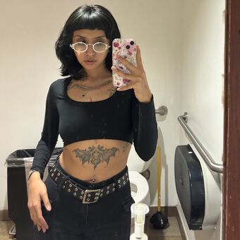 unklemj Fotografii Nud Scurse OnlyFans 4