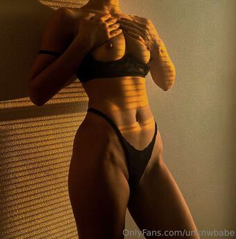 unknwbabe