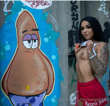 Valaki Blackangel0920