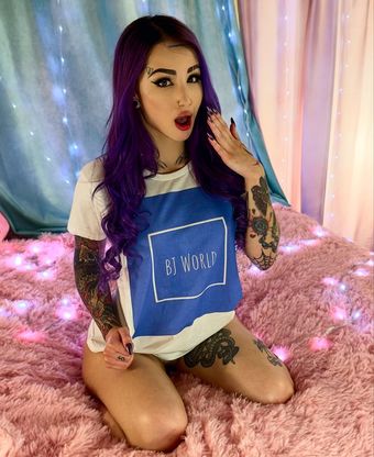 Valerica Steele