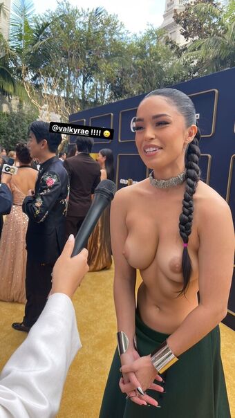 Valkyrae